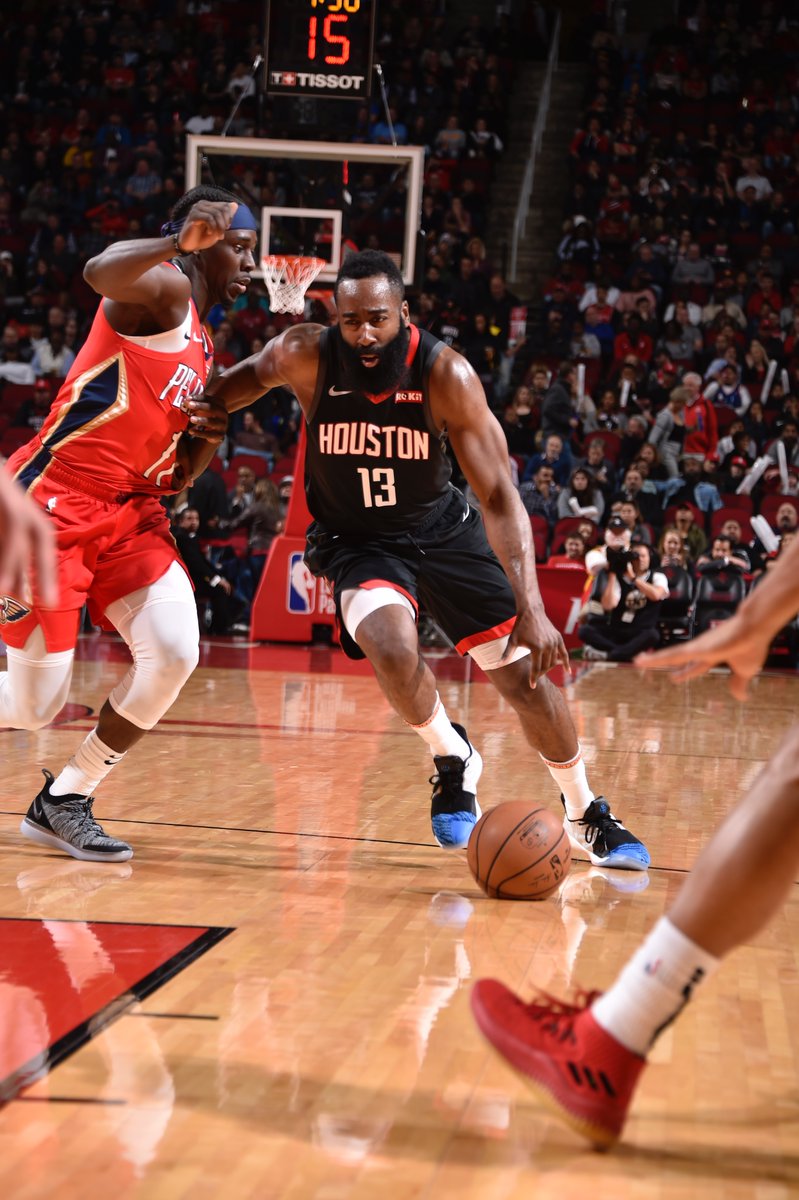 他善于在中 他善于在中