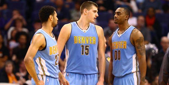 与英雄池专 与英雄池专