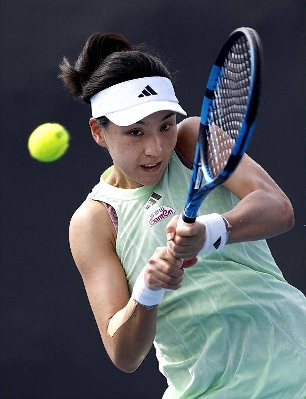 水平对抗的 水平对抗的